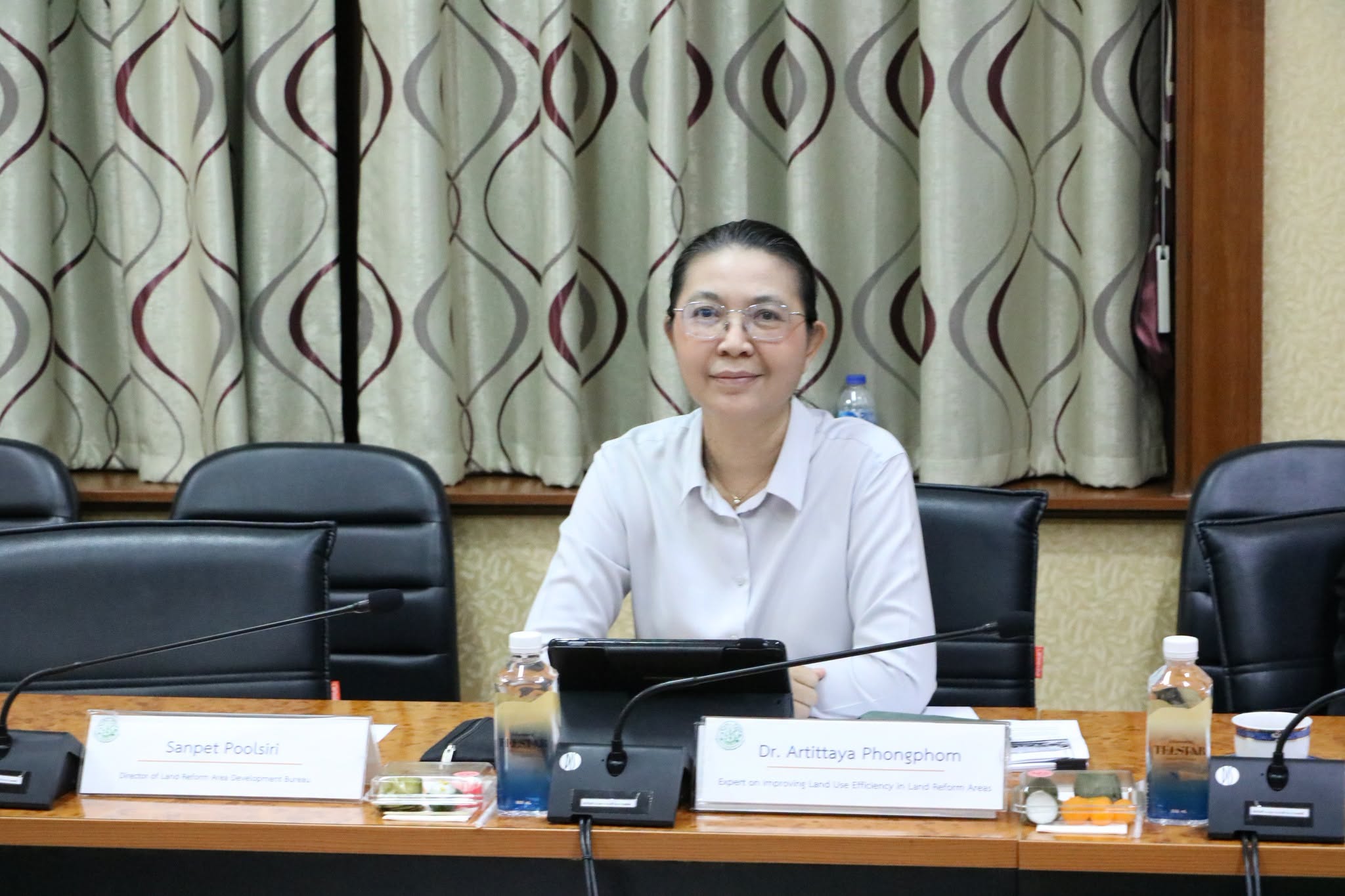 title - ส.ป.ก. เดินหน้าบูรณาการข้อมูลที่ดิน จับมือจุฬาฯ MIT และธนาคารกรุงเทพ หารือความร่วมมือวิจัย พัฒนาพื้นที่เกษตรอย่างยั่งยืน